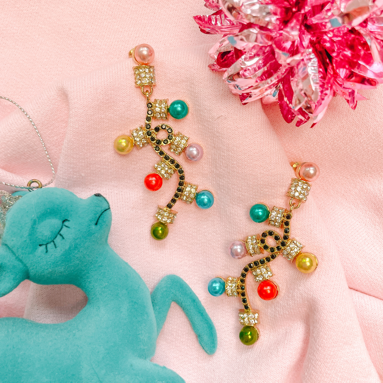 Bringing Christmas Cheer One Giftable At A Time!