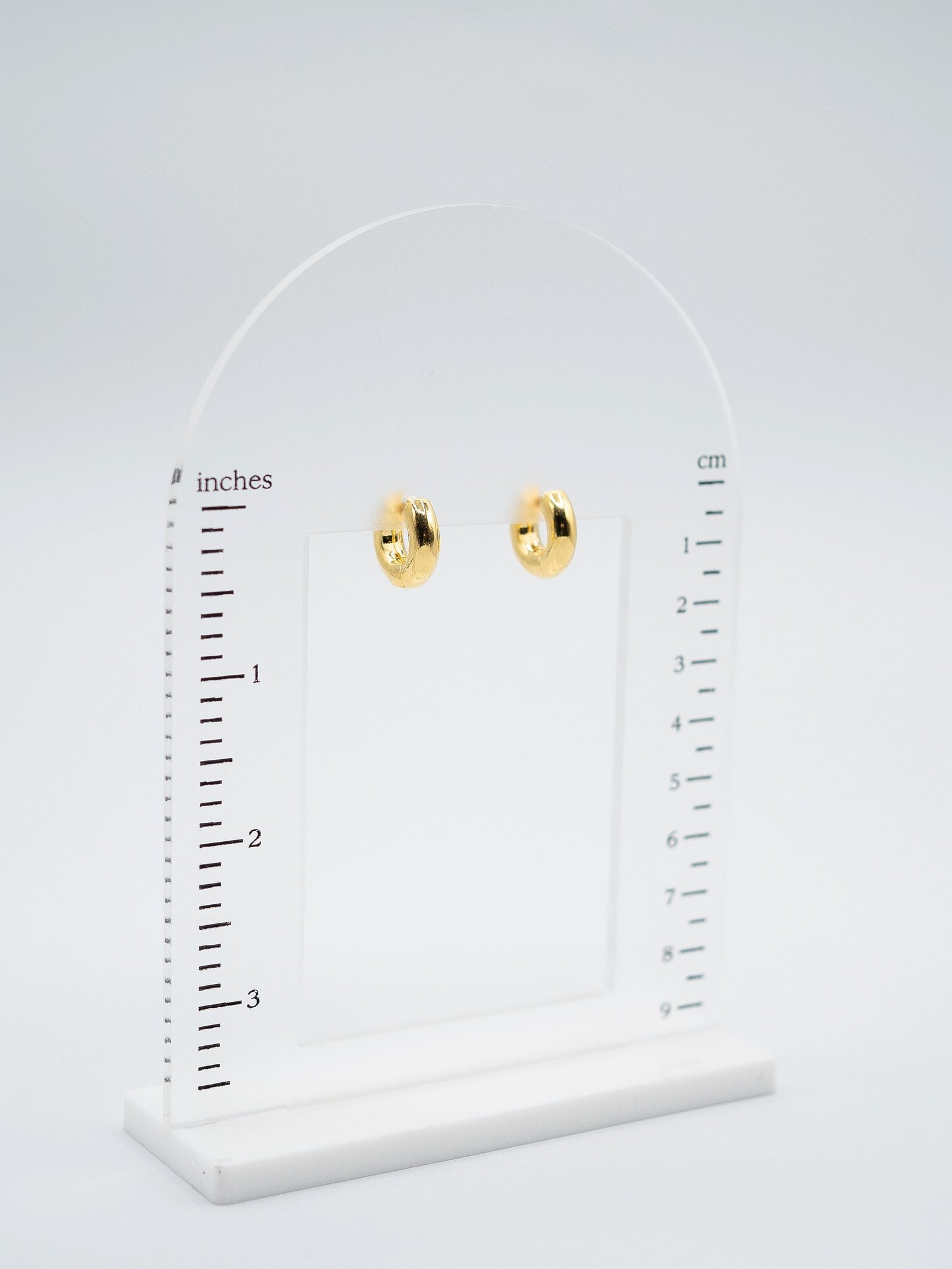 LA 18K EC Glossy Small Puffy Donut Bubble Huggie Earring